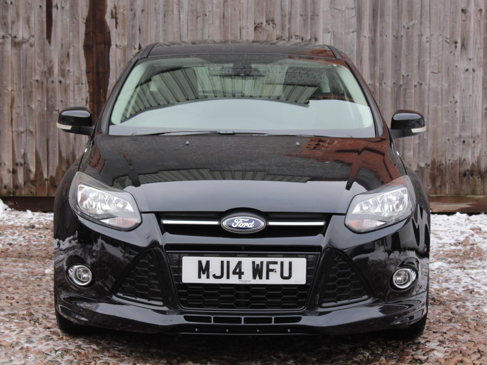 Ford Focus 1.6T EcoBoost Zetec S Hatchback 5dr Petrol Manual Euro 5 (s/s) (182 ps)