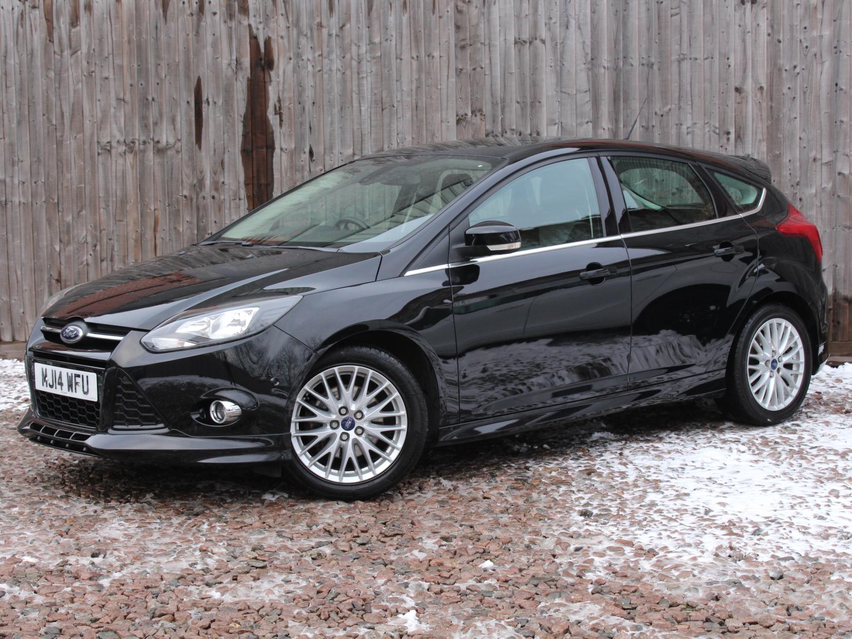 Ford Focus 1.6T EcoBoost Zetec S Hatchback 5dr Petrol Manual Euro 5 (s/s) (182 ps)