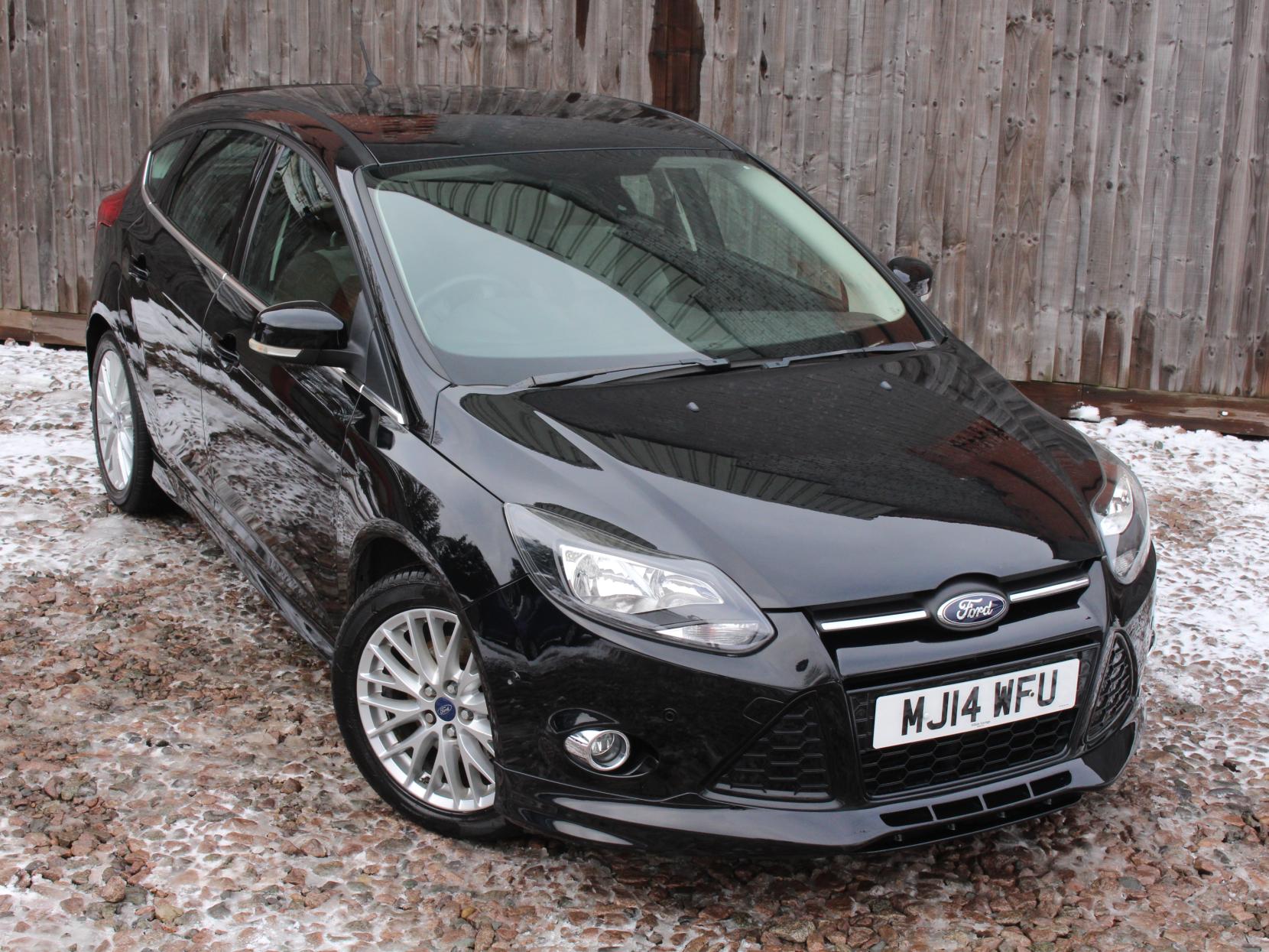 Ford Focus 1.6T EcoBoost Zetec S Hatchback 5dr Petrol Manual Euro 5 (s/s) (182 ps)