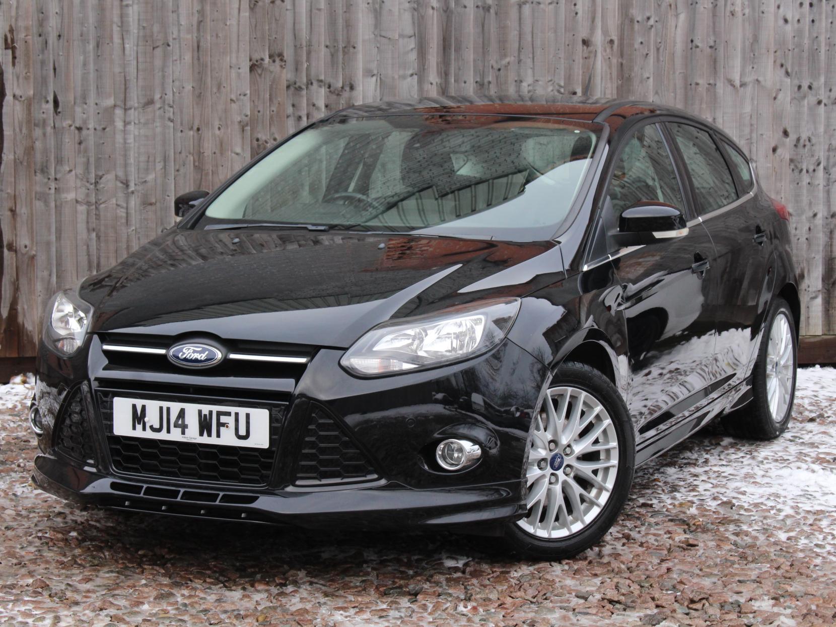 Ford Focus 1.6T EcoBoost Zetec S Hatchback 5dr Petrol Manual Euro 5 (s/s) (182 ps)