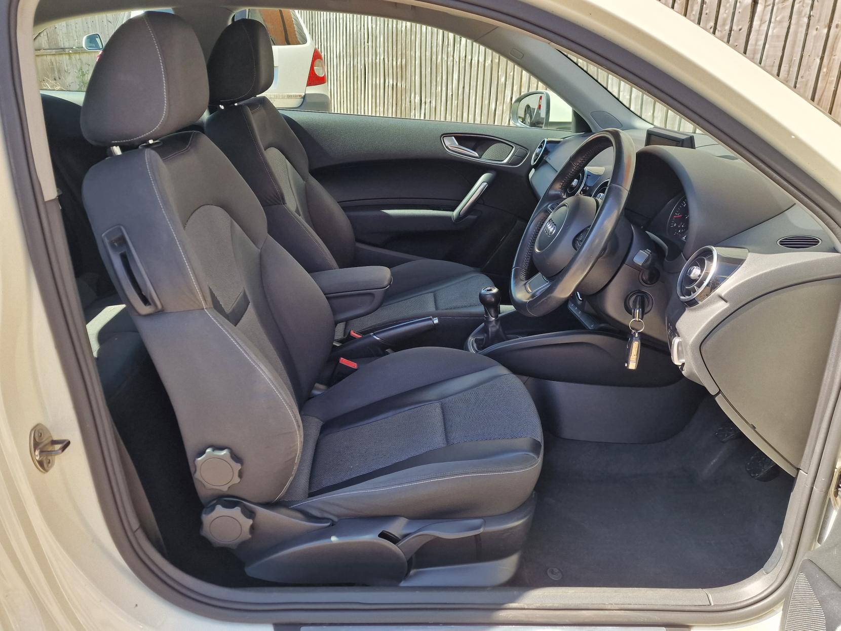 Audi A1 1.4 TFSI Sport Hatchback 3dr Petrol Manual Euro 5 (s/s) (122 ps)