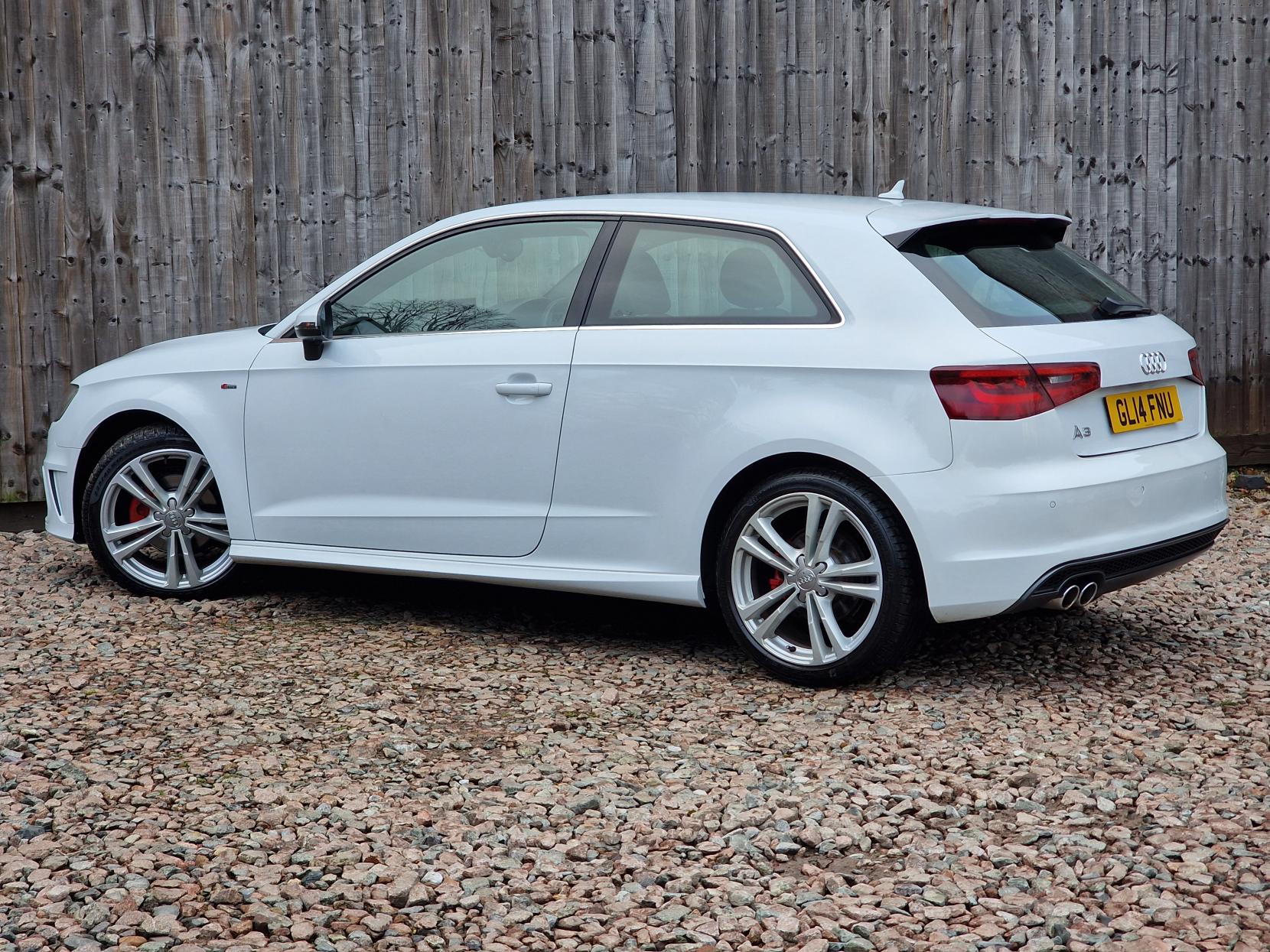 Audi A3 2.0 TDI S line Hatchback 3dr Diesel Manual Euro 5 (s/s) (150 ps)