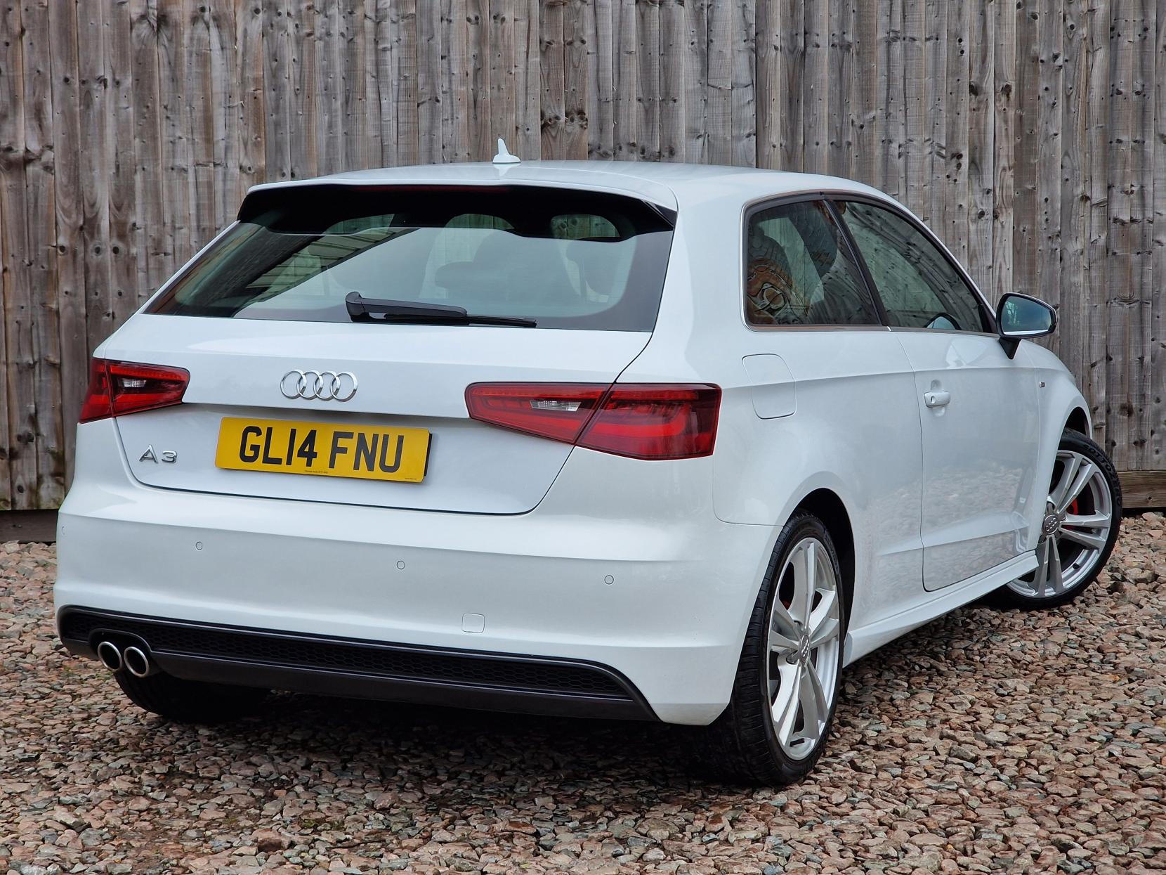 Audi A3 2.0 TDI S line Hatchback 3dr Diesel Manual Euro 5 (s/s) (150 ps)