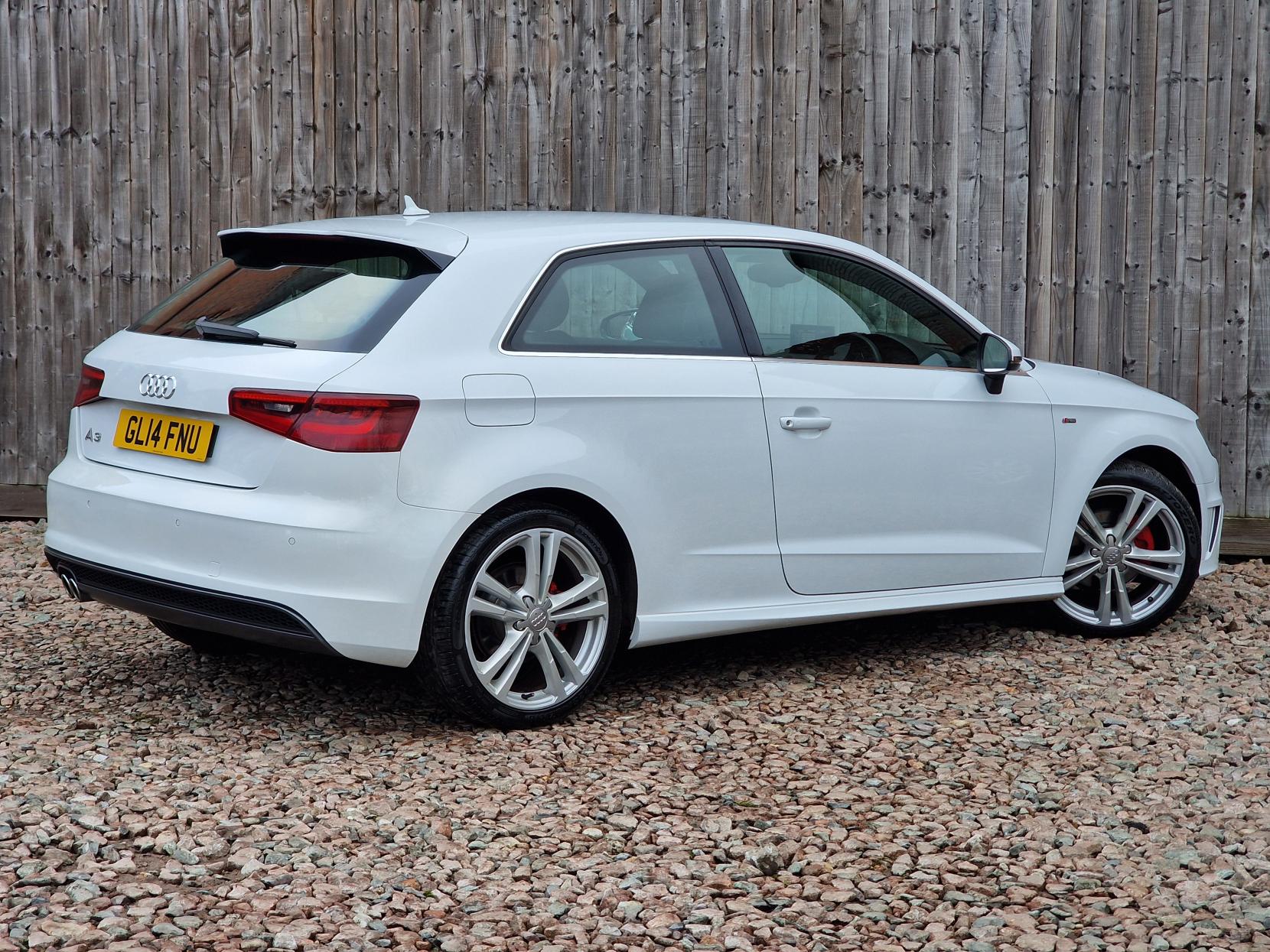 Audi A3 2.0 TDI S line Hatchback 3dr Diesel Manual Euro 5 (s/s) (150 ps)