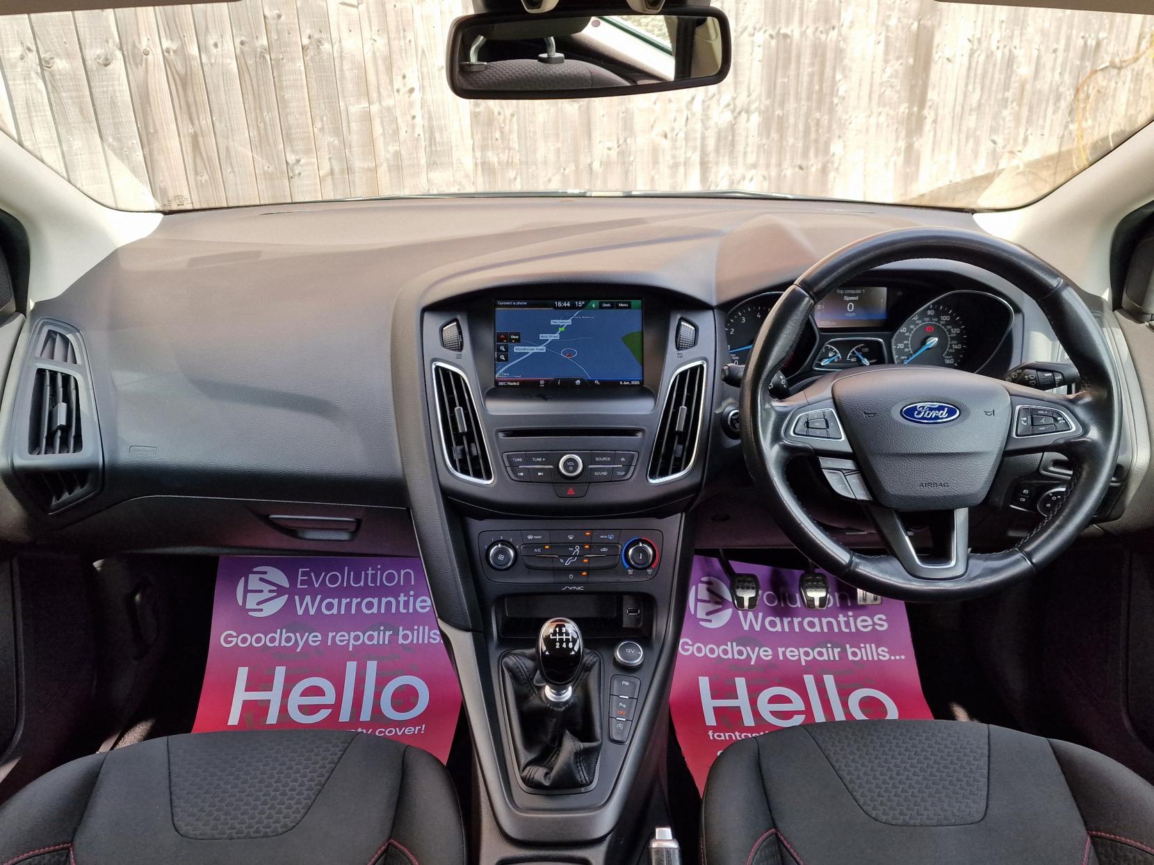 Ford Focus 1.5T EcoBoost Zetec S Hatchback 5dr Petrol Manual Euro 6 (s/s) (150 ps)