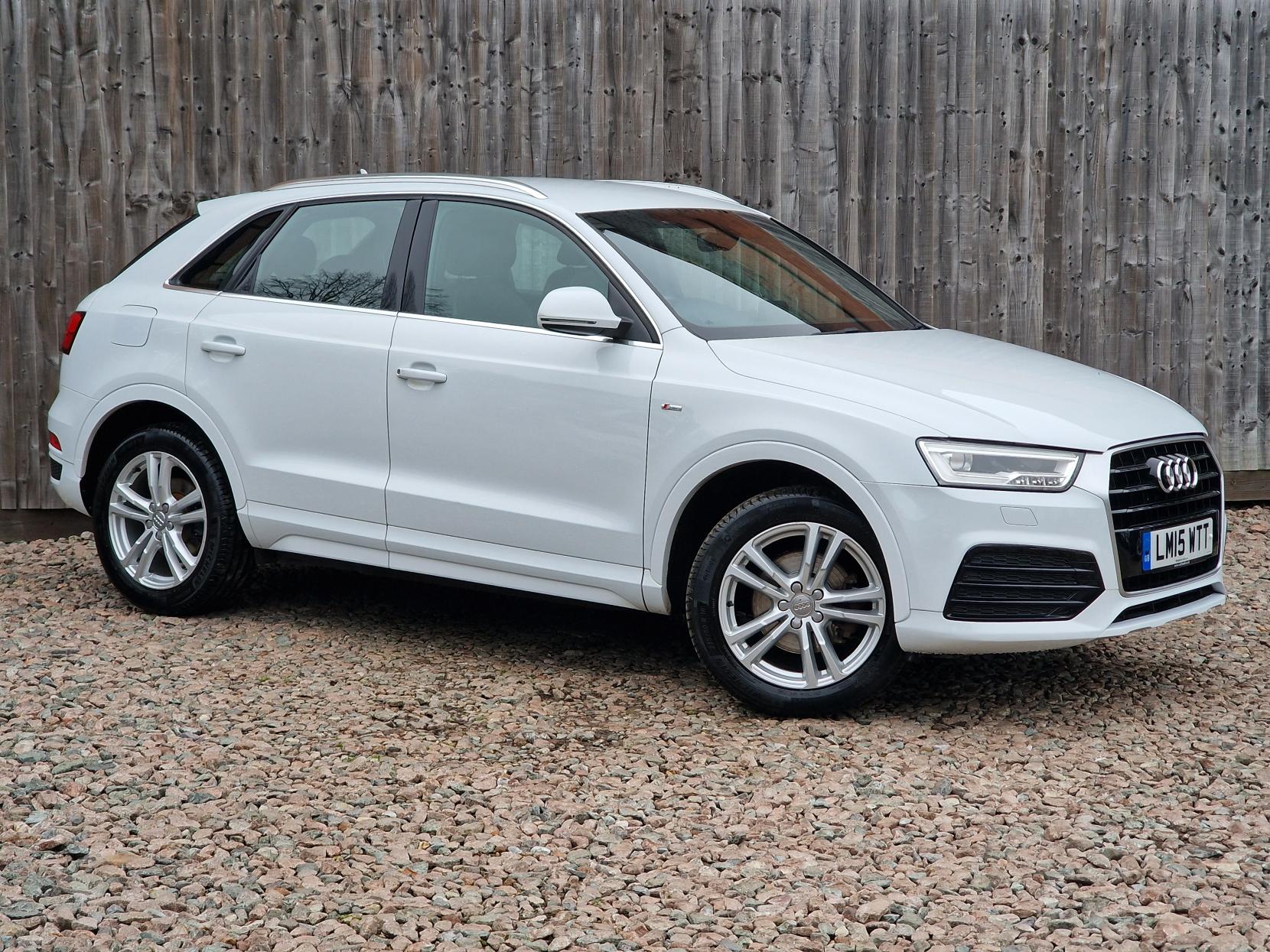 Audi Q3 1.4 TFSI CoD S line SUV 5dr Petrol S Tronic Euro 6 (s/s) (150 ps)