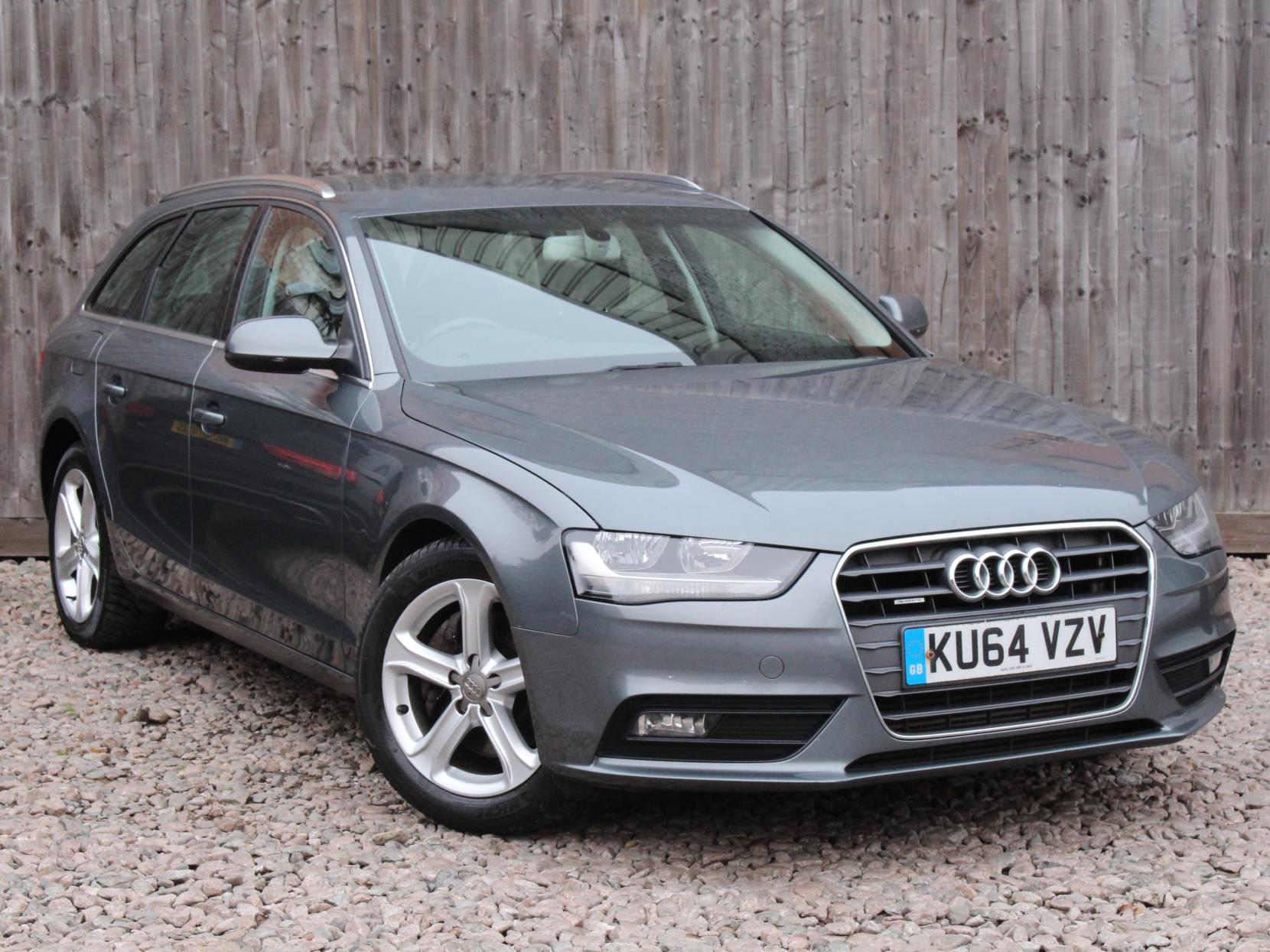 Audi A4 Avant 3.0 TDI V6 SE Estate 5dr Diesel S Tronic quattro Euro 5 (s/s) (245 ps)