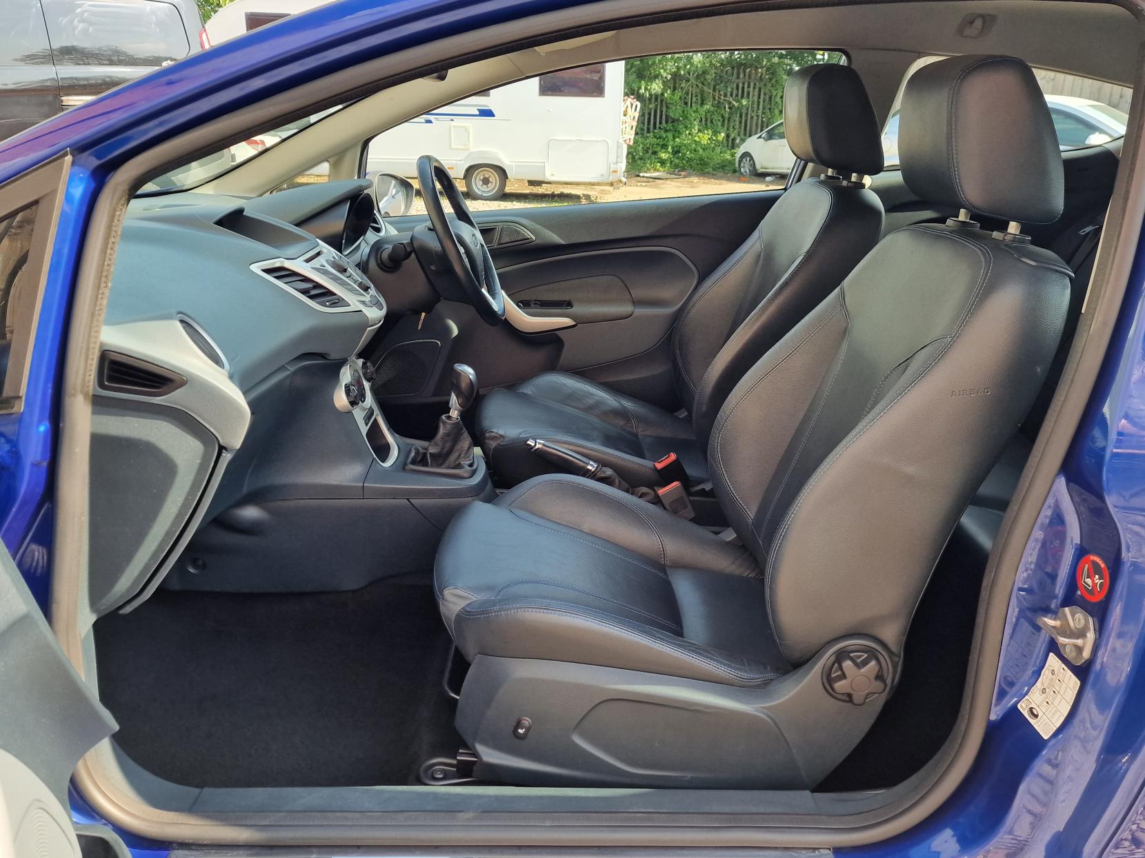 Ford Fiesta 1.6 S1600 Hatchback 3dr Petrol Manual (139 g/km, 133 bhp)
