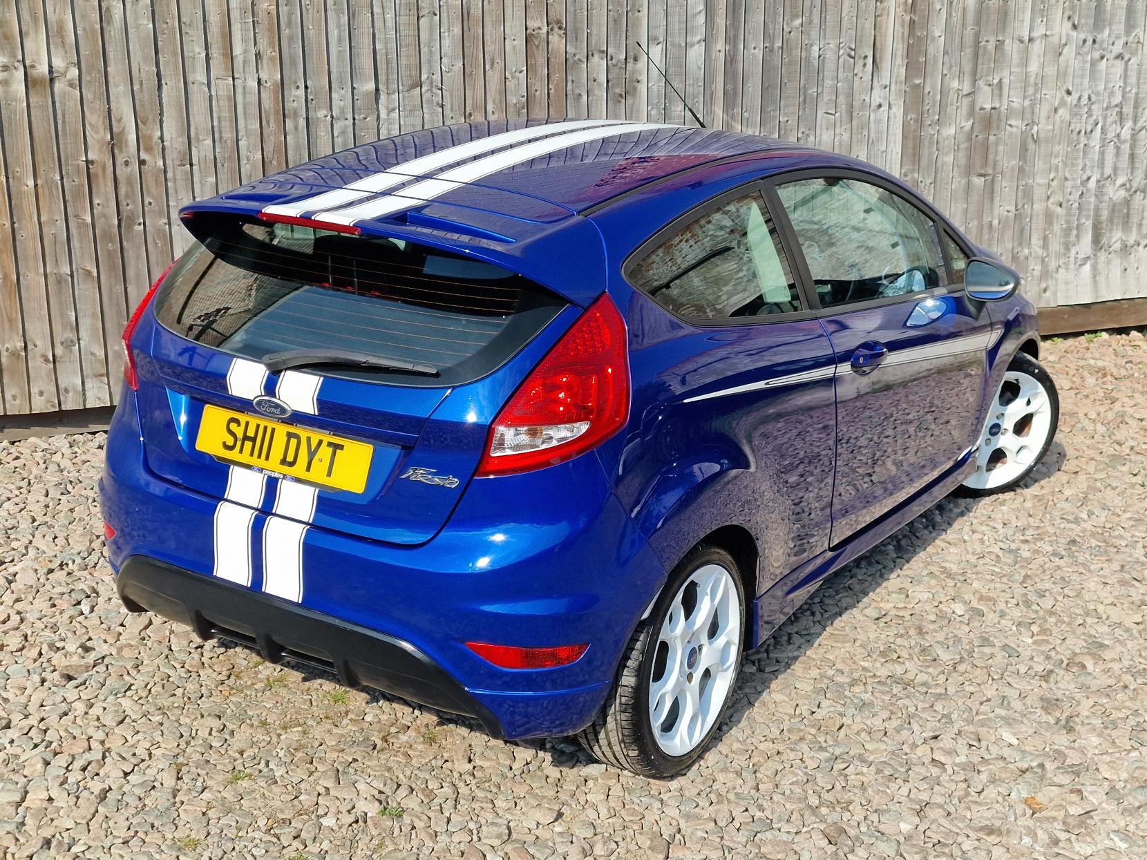 Ford Fiesta 1.6 S1600 Hatchback 3dr Petrol Manual (139 g/km, 133 bhp)