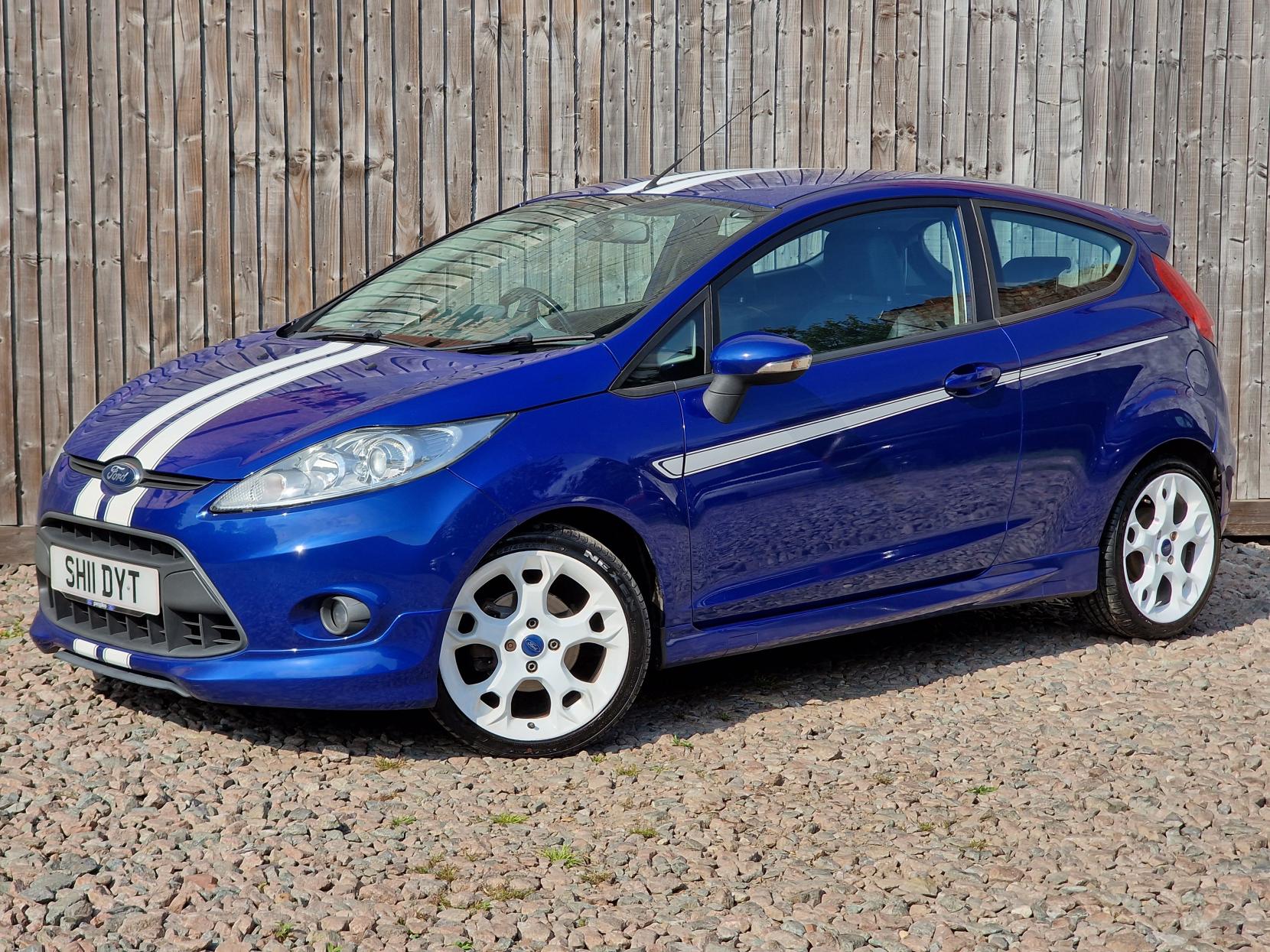Ford Fiesta 1.6 S1600 Hatchback 3dr Petrol Manual (139 g/km, 133 bhp)