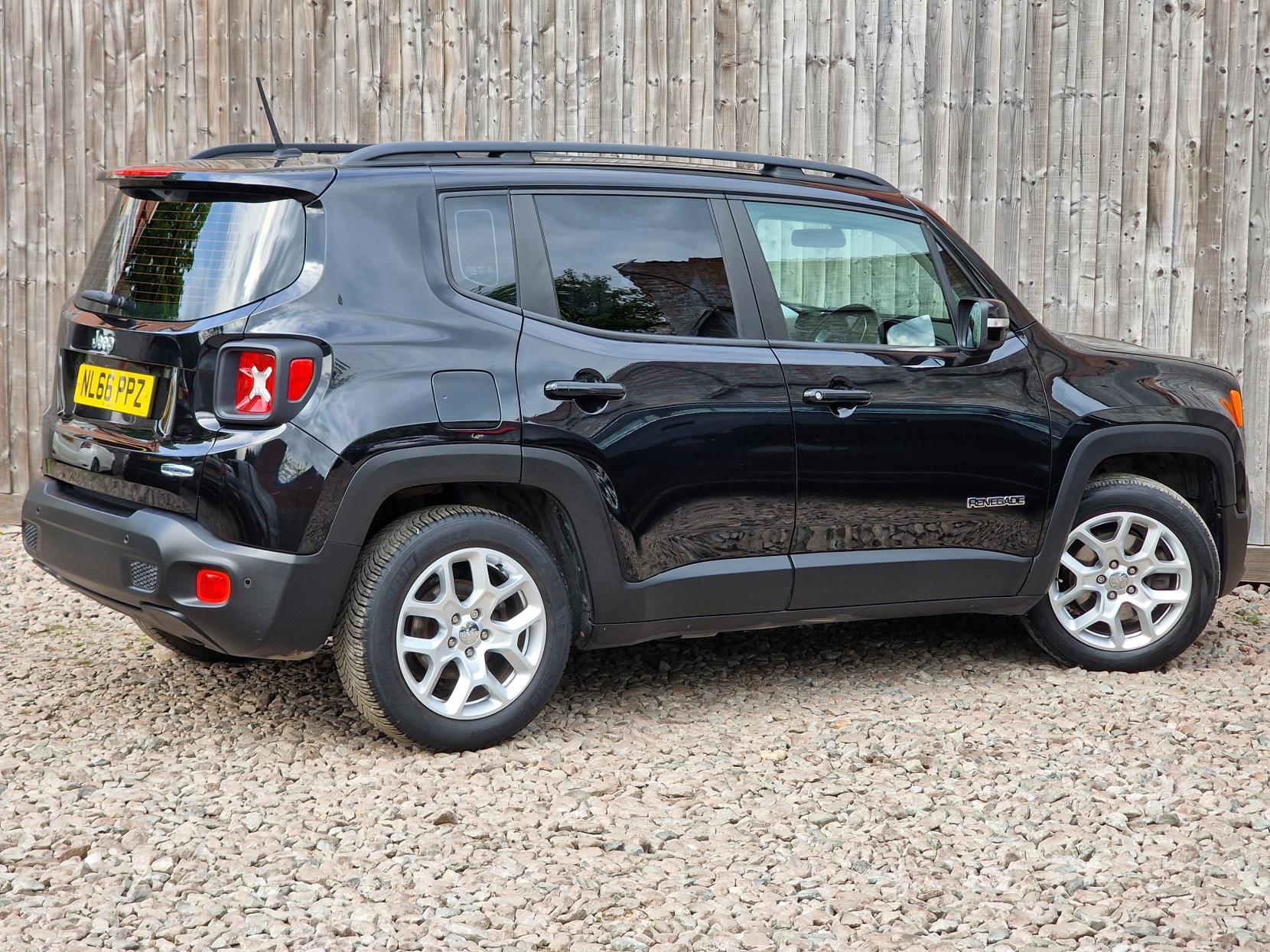 Jeep Renegade 1.6 MultiJetII Longitude SUV 5dr Diesel Manual Euro 6 (s/s) (120 ps)
