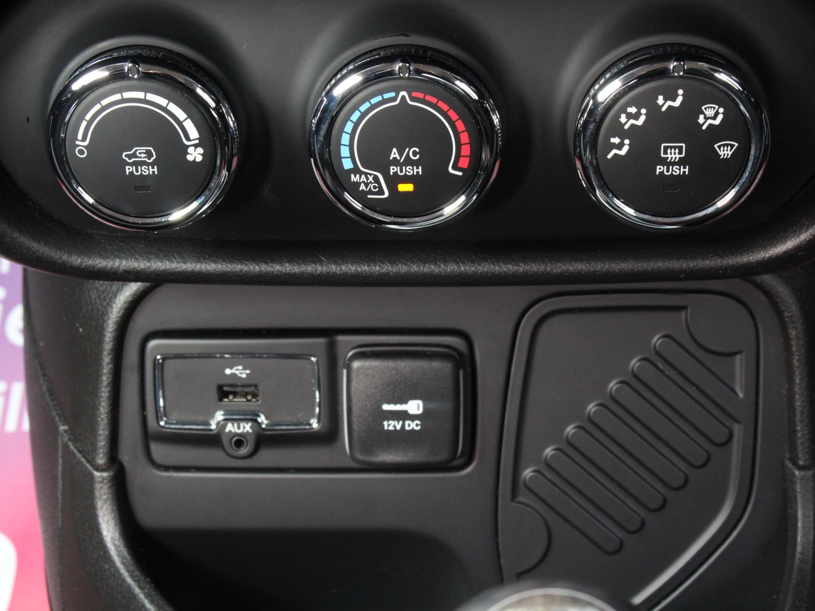 Jeep Renegade 1.6 MultiJetII Longitude SUV 5dr Diesel Manual Euro 6 (s/s) (120 ps)