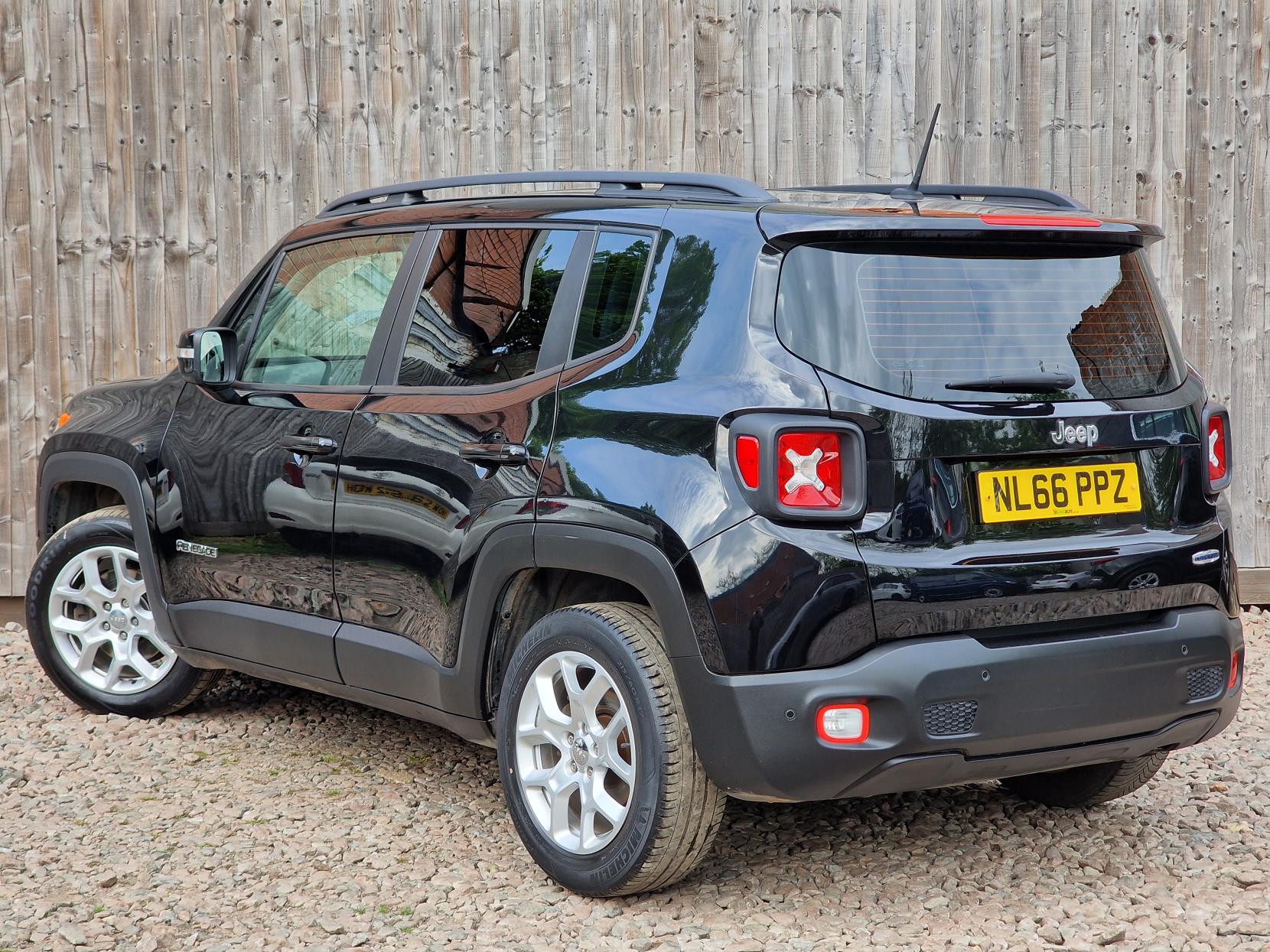 Jeep Renegade 1.6 MultiJetII Longitude SUV 5dr Diesel Manual Euro 6 (s/s) (120 ps)