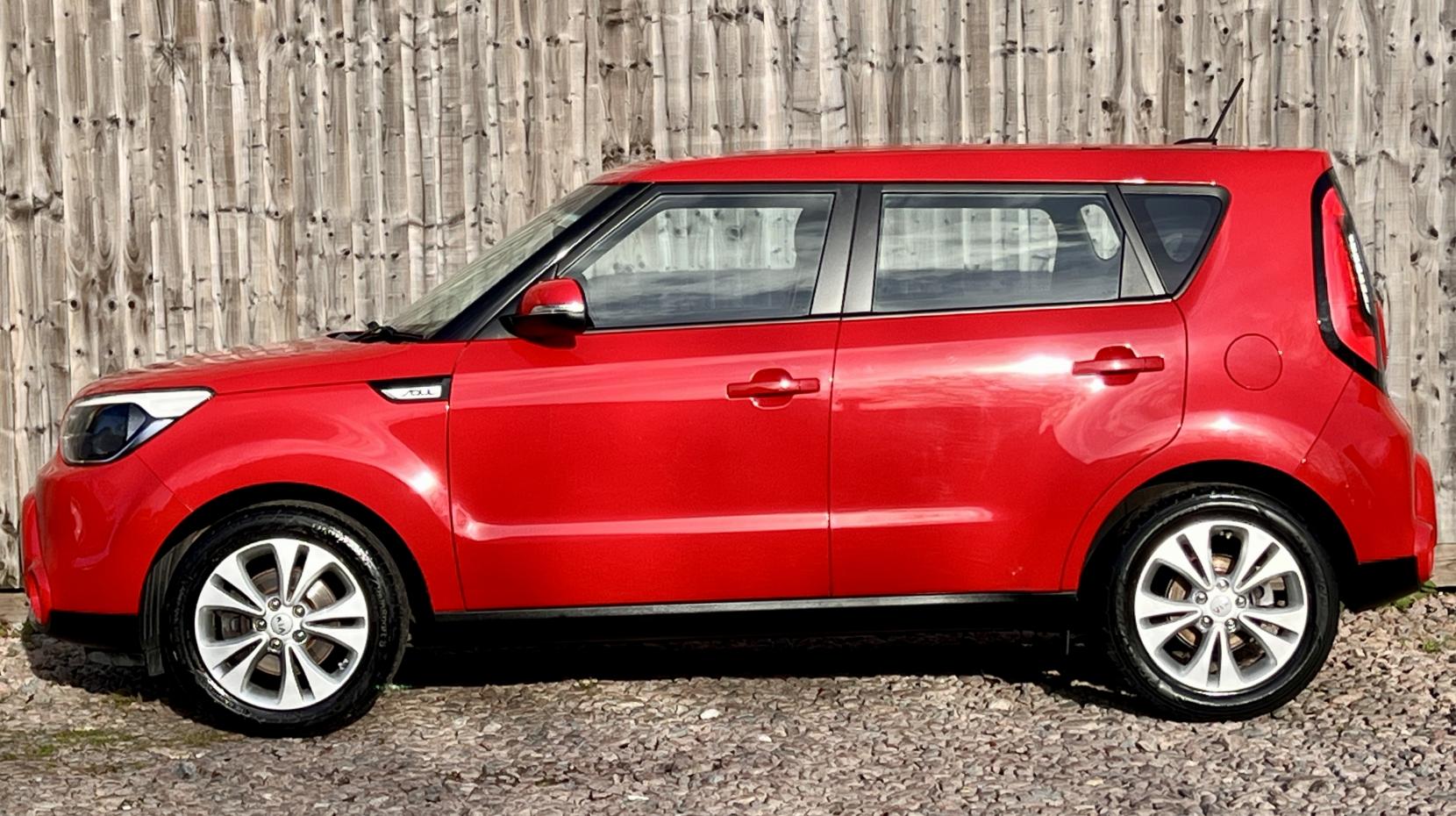 Kia Soul 1.6 CRDi Connect SUV 5dr Diesel Manual Euro 6 (134 bhp)