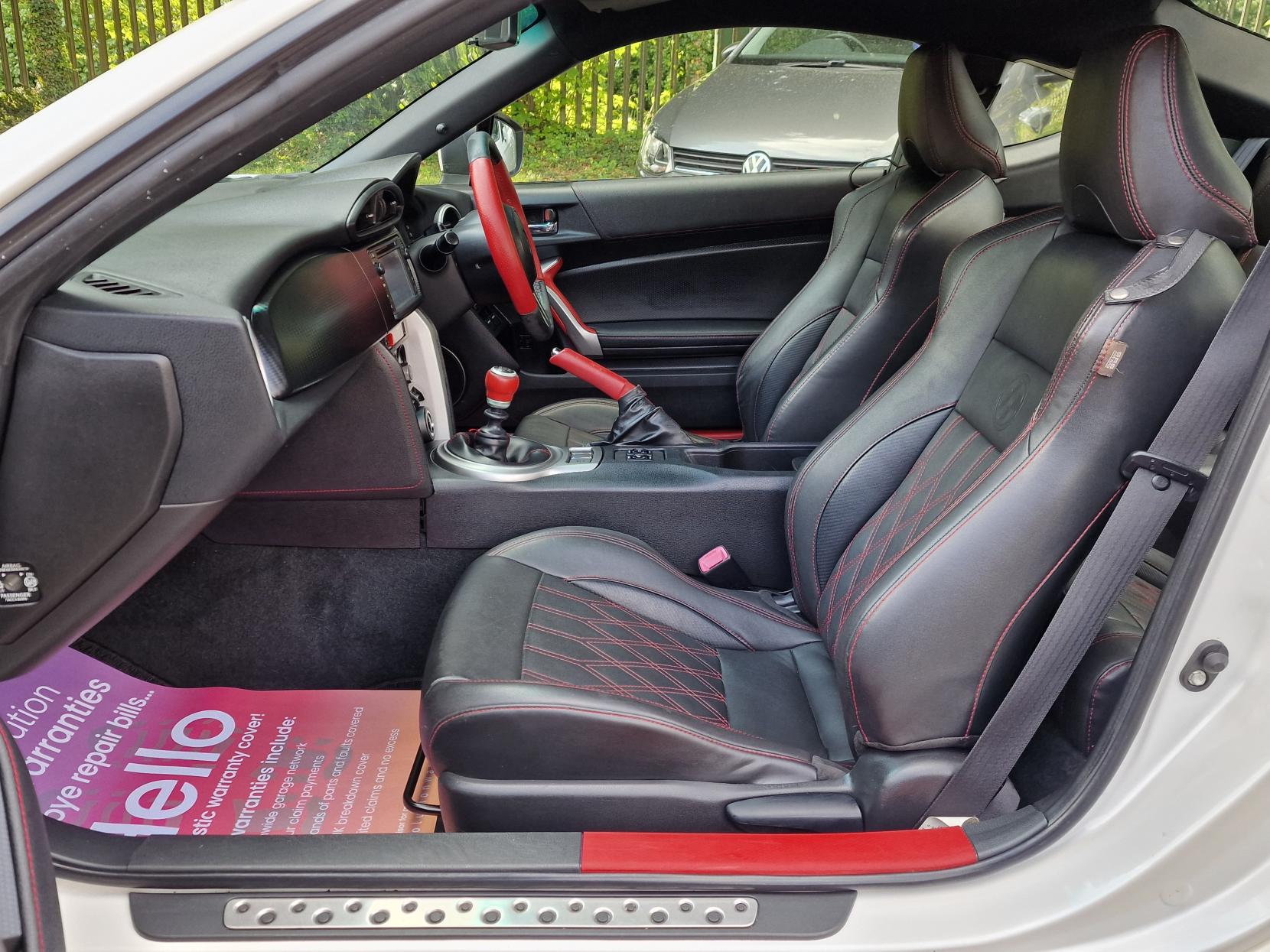 Toyota GT86 2.0 Boxer D-4S Coupe 2dr Petrol Manual Euro 5 (200 ps)