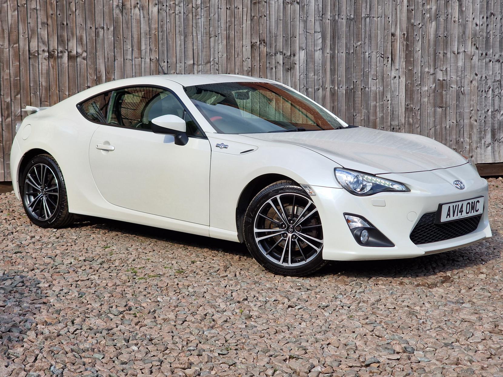 Toyota GT86 2.0 Boxer D-4S Coupe 2dr Petrol Manual Euro 5 (200 ps)