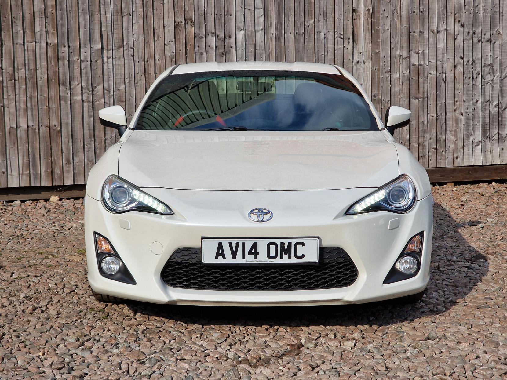 Toyota GT86 2.0 Boxer D-4S Coupe 2dr Petrol Manual Euro 5 (200 ps)