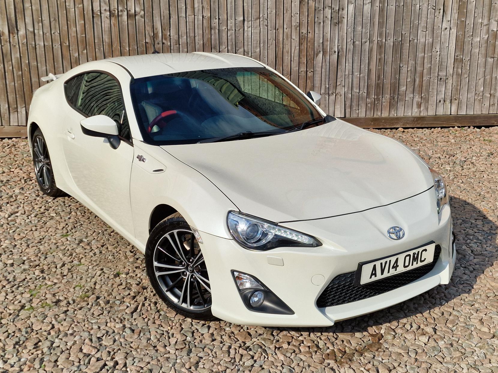 Toyota GT86 2.0 Boxer D-4S Coupe 2dr Petrol Manual Euro 5 (200 ps)