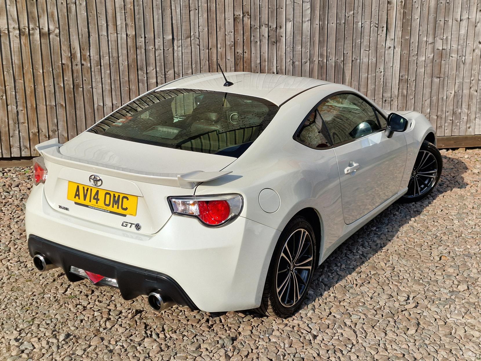 Toyota GT86 2.0 Boxer D-4S Coupe 2dr Petrol Manual Euro 5 (200 ps)
