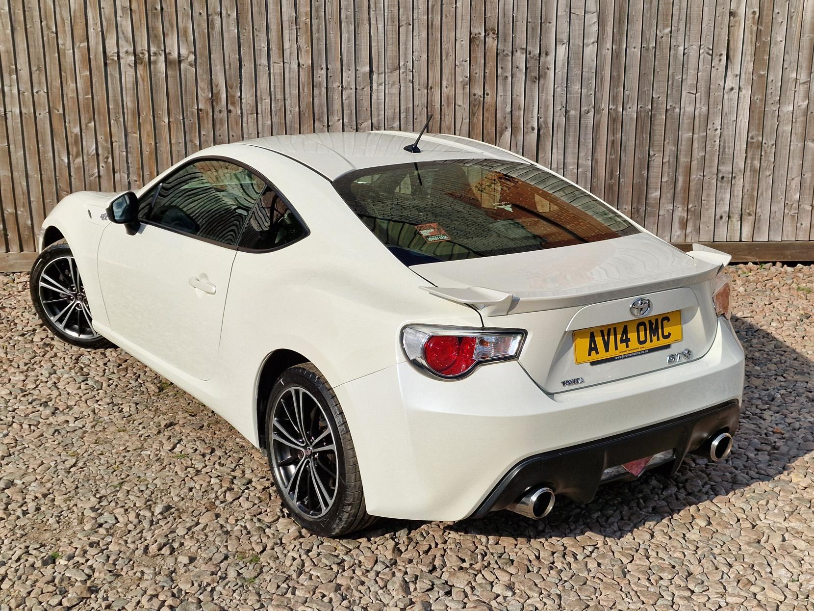 Toyota GT86 2.0 Boxer D-4S Coupe 2dr Petrol Manual Euro 5 (200 ps)