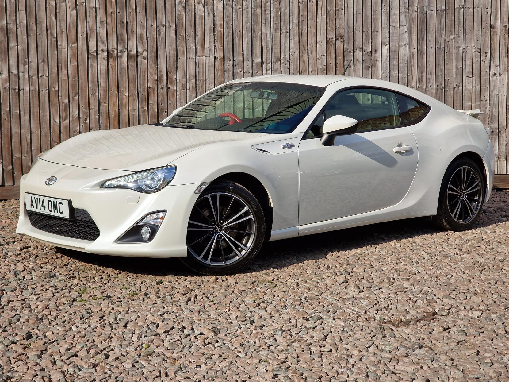 Toyota GT86 2.0 Boxer D-4S Coupe 2dr Petrol Manual Euro 5 (200 ps)