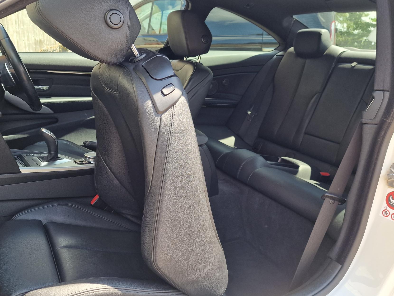 BMW 4 Series 3.0 435i M Sport Coupe 2dr Petrol Auto Euro 6 (s/s) (306 ps)
