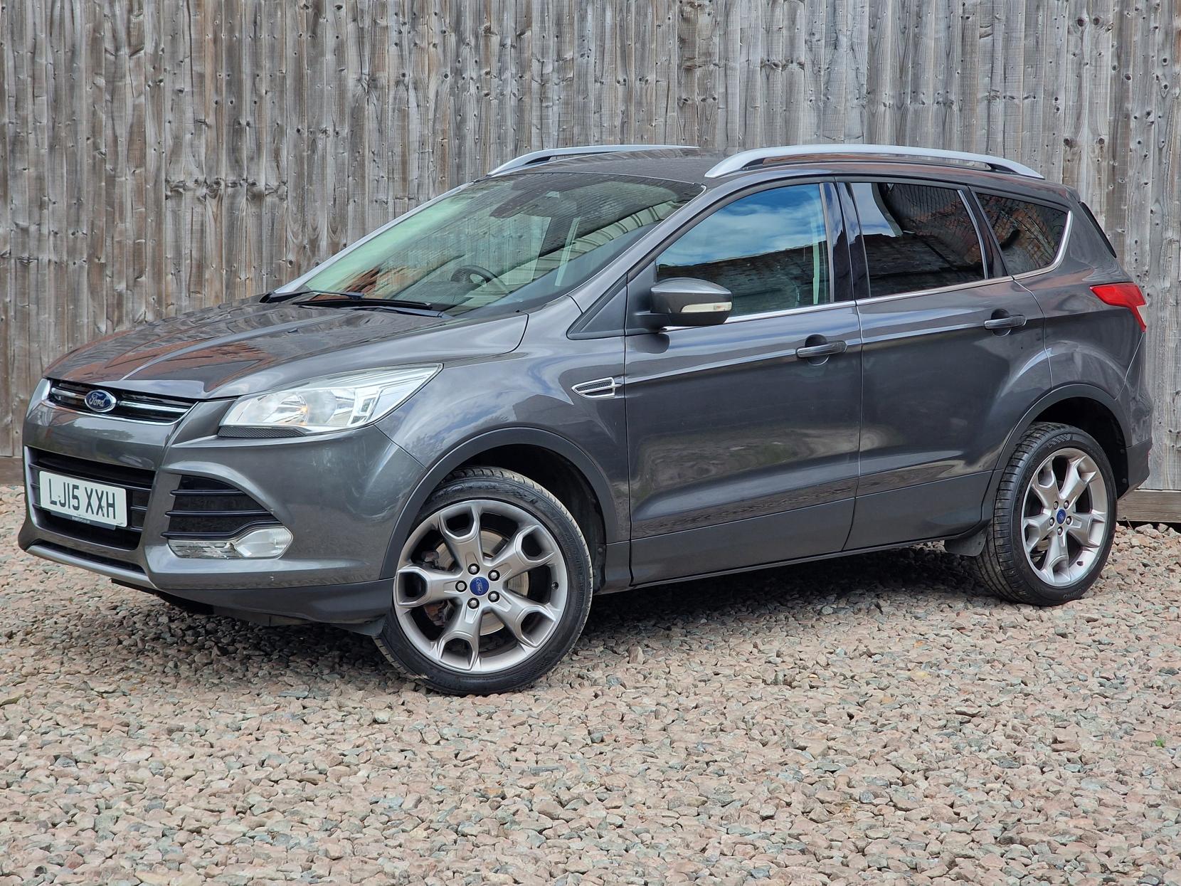 Ford Kuga 2.0 TDCi Titanium SUV 5dr Diesel Manual 2WD Euro 6 (s/s) (150 ps)