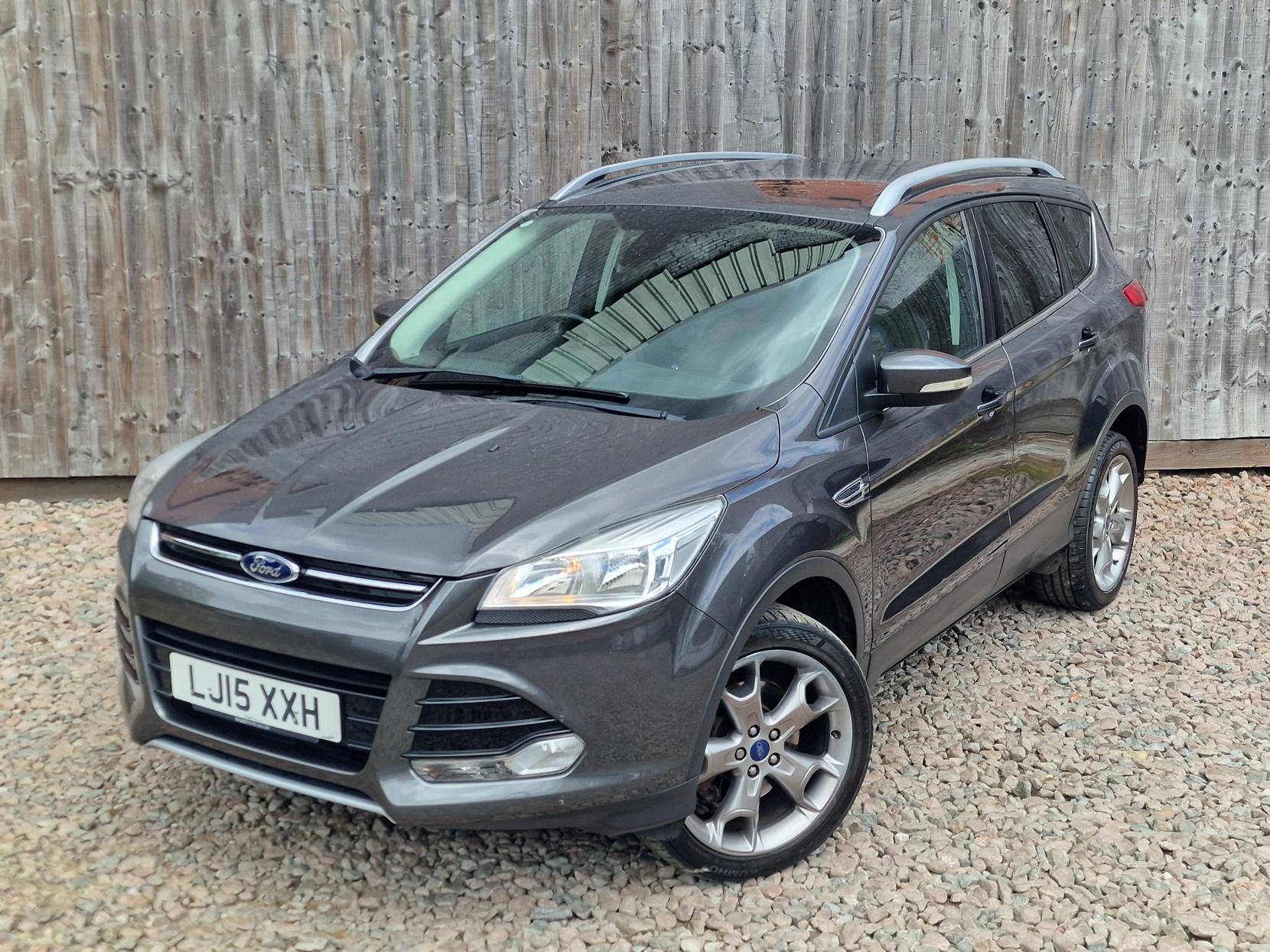 Ford Kuga 2.0 TDCi Titanium SUV 5dr Diesel Manual 2WD Euro 6 (s/s) (150 ps)