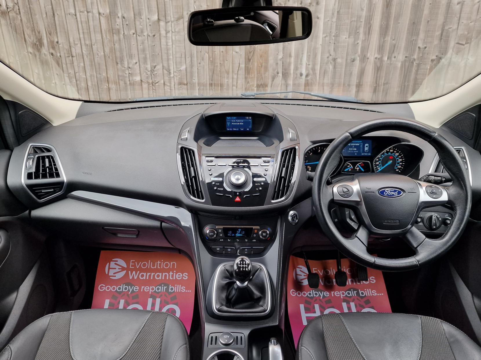 Ford Kuga 2.0 TDCi Titanium SUV 5dr Diesel Manual 2WD Euro 6 (s/s) (150 ps)