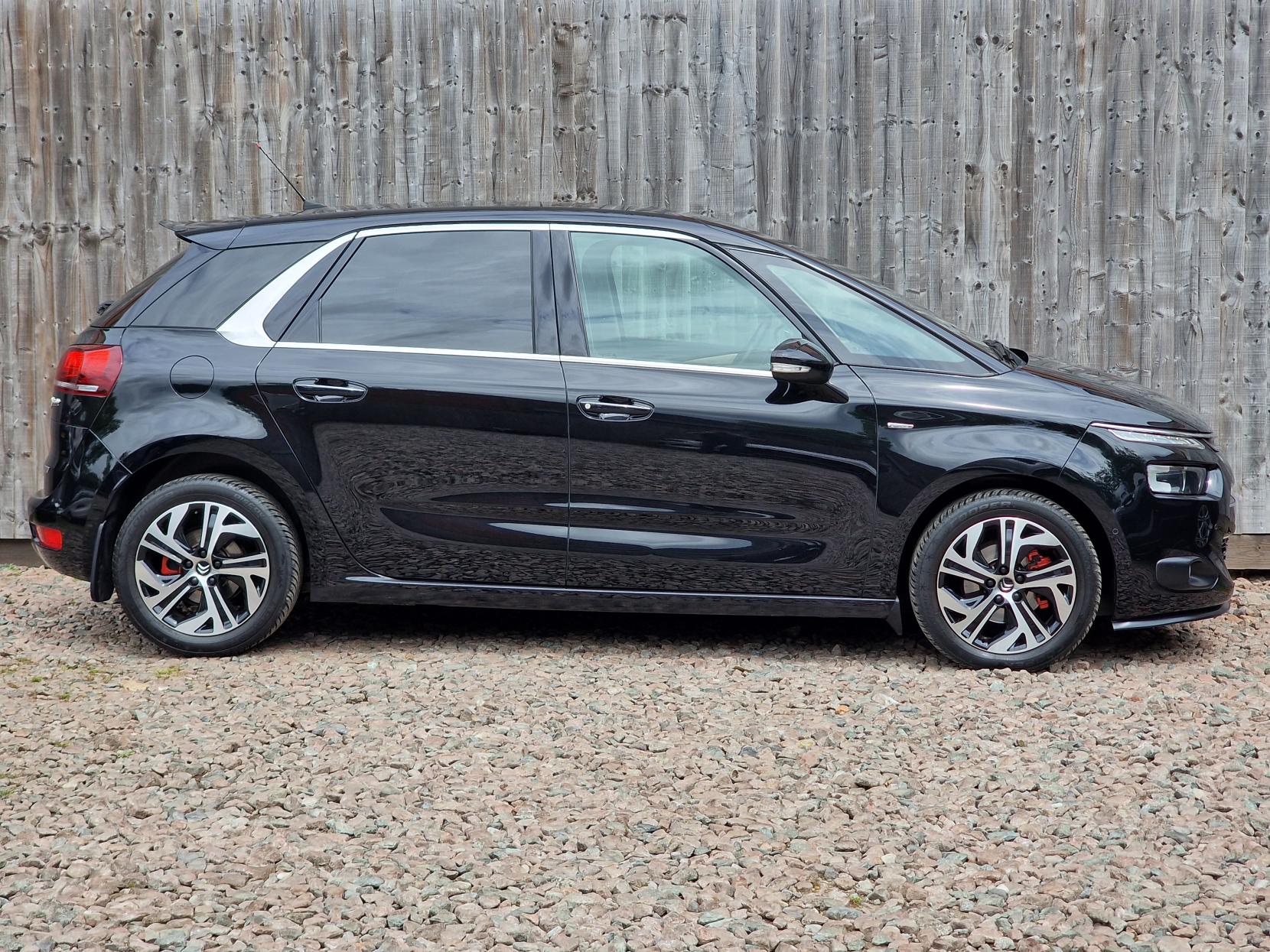 Citroen C4 Picasso 1.6 e-HDi Airdream Exclusive+ MPV 5dr Diesel ETG6 Euro 5 (s/s) (115 ps)