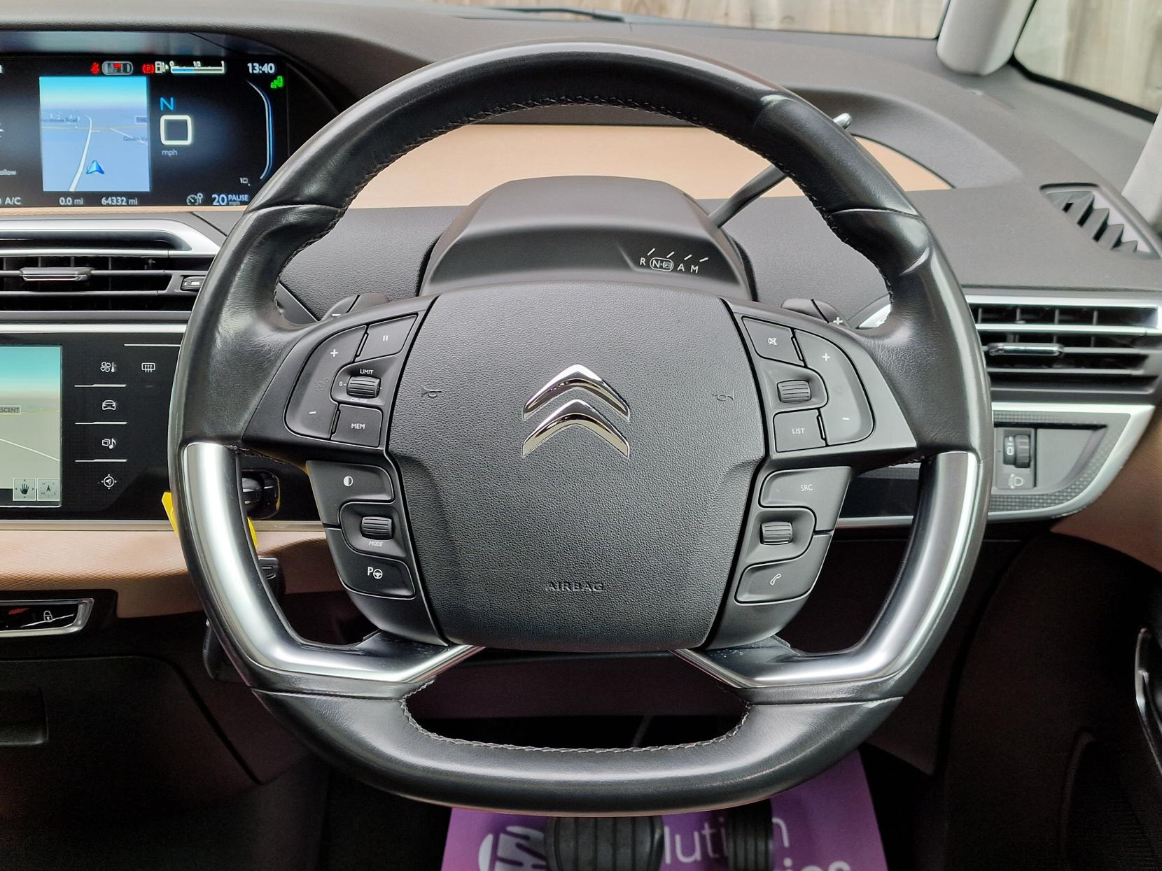 Citroen C4 Picasso 1.6 e-HDi Airdream Exclusive+ MPV 5dr Diesel ETG6 Euro 5 (s/s) (115 ps)