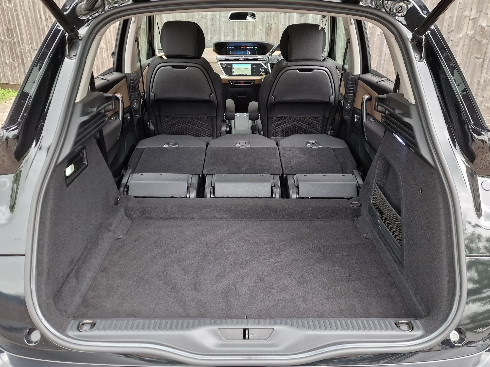 Citroen C4 Picasso 1.6 e-HDi Airdream Exclusive+ MPV 5dr Diesel ETG6 Euro 5 (s/s) (115 ps)