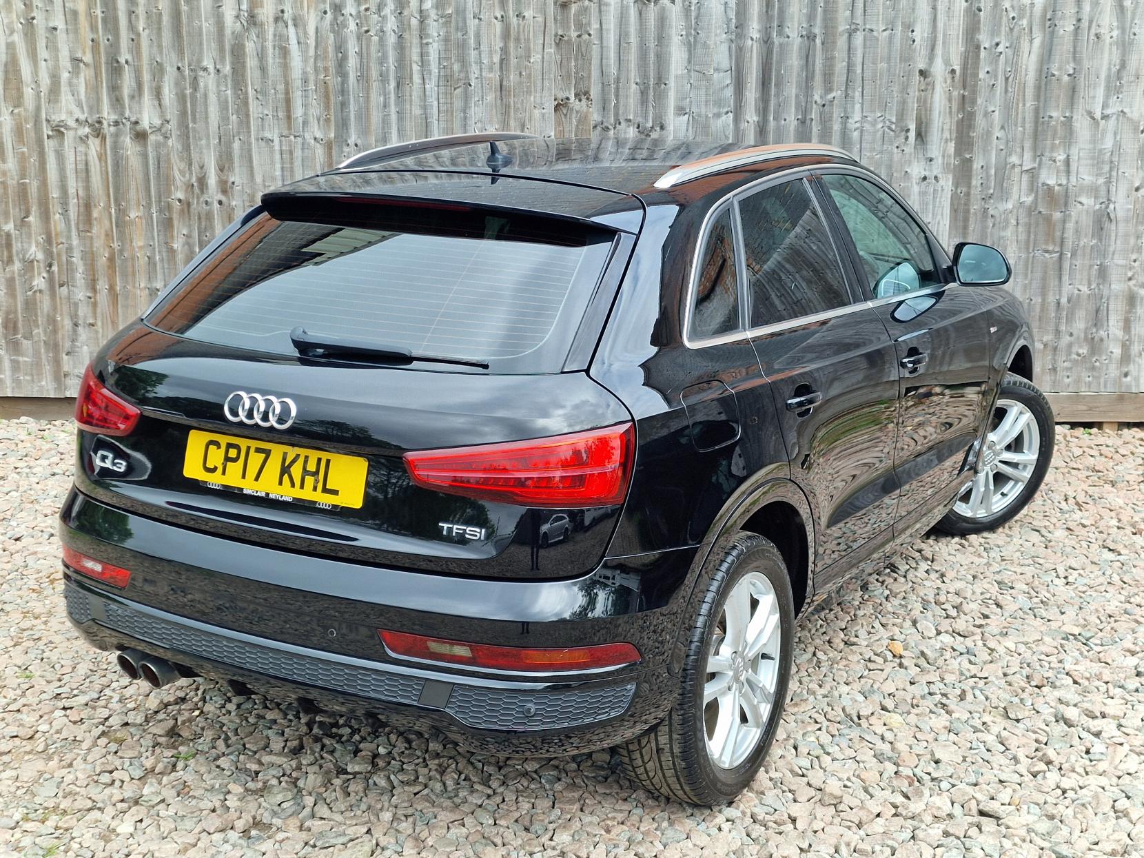 Audi Q3 1.4 TFSI CoD S line Edition SUV 5dr Petrol Manual Euro 6 (s/s) (150 ps)