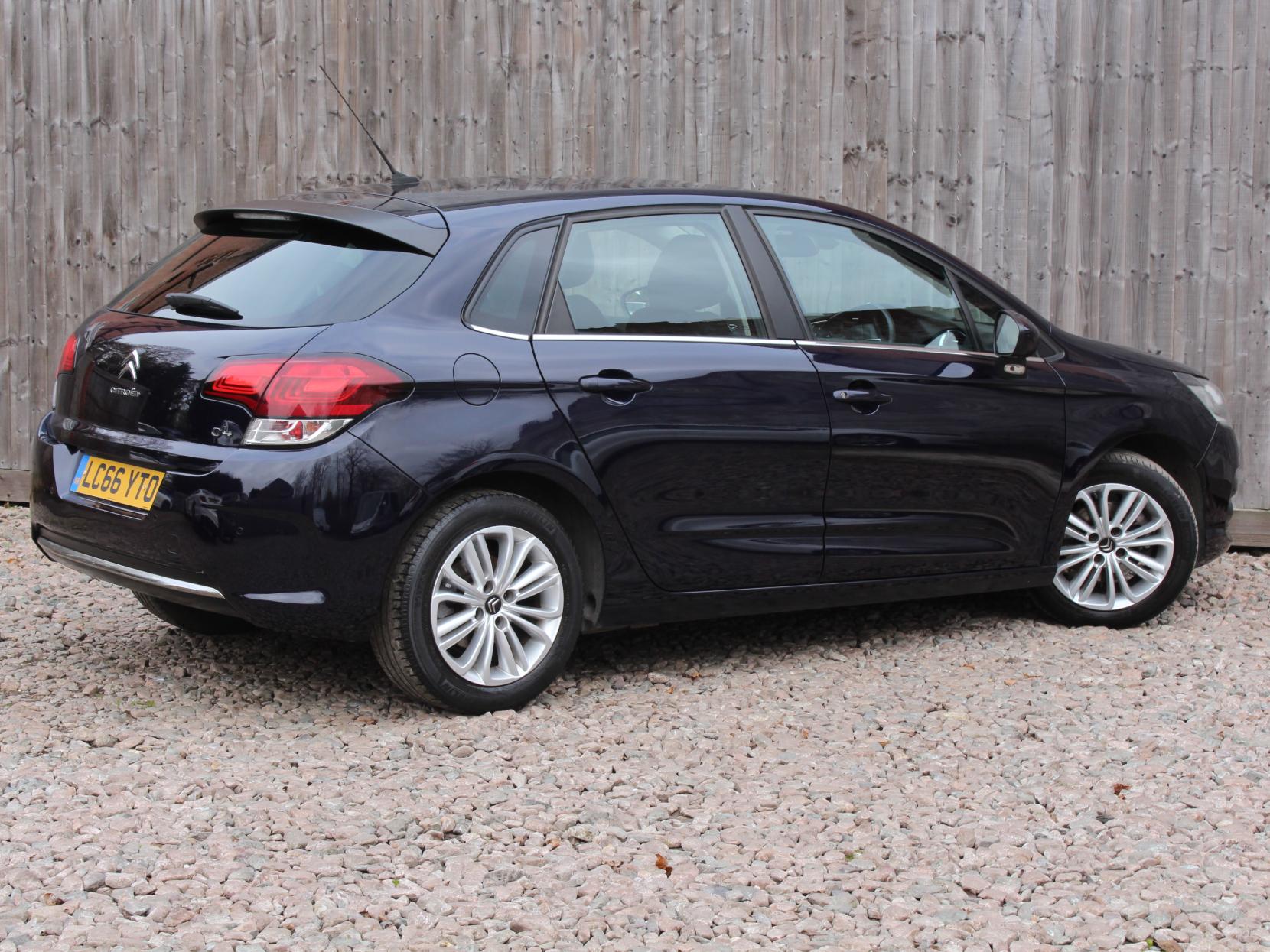 Citroen C4 1.6 BlueHDi Flair Hatchback 5dr Diesel Manual Euro 6 (s/s) (120 ps)