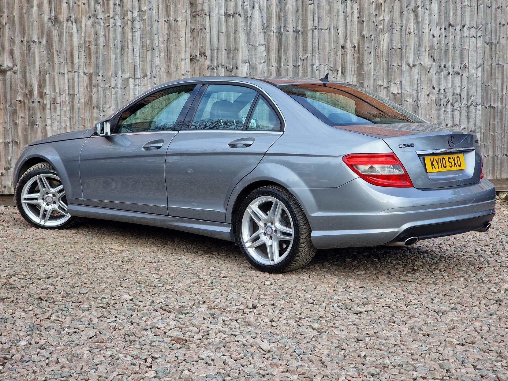 Mercedes-Benz C Class 3.0 C350 CDI V6 BlueEfficiency Sport Saloon 4dr Diesel Auto Euro 5 (231 ps)