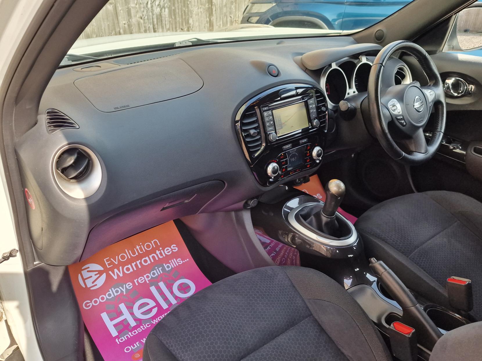 Nissan Juke 1.6 n-tec SUV 5dr Petrol Manual Euro 5 (17in Alloy) (117 ps)