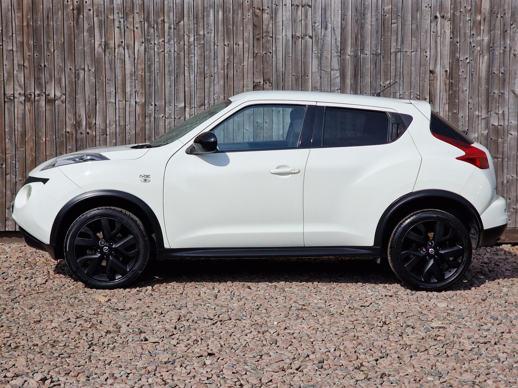 Nissan Juke 1.6 n-tec SUV 5dr Petrol Manual Euro 5 (17in Alloy) (117 ps)