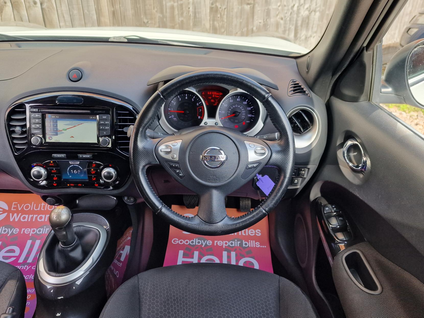Nissan Juke 1.6 n-tec SUV 5dr Petrol Manual Euro 5 (17in Alloy) (117 ps)