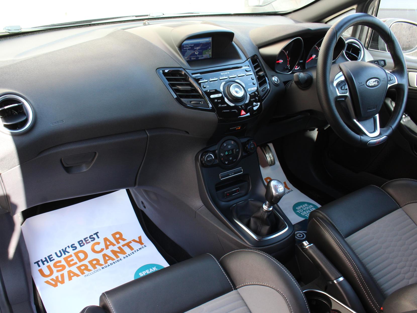 Ford Fiesta 1.6T EcoBoost ST-3 Hatchback 3dr Petrol Manual Euro 6 (182 ps)