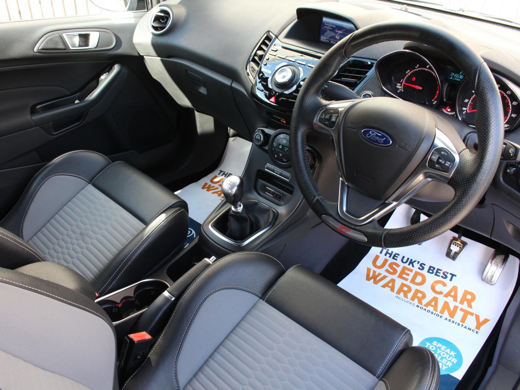 Ford Fiesta 1.6T EcoBoost ST-3 Hatchback 3dr Petrol Manual Euro 6 (182 ps)