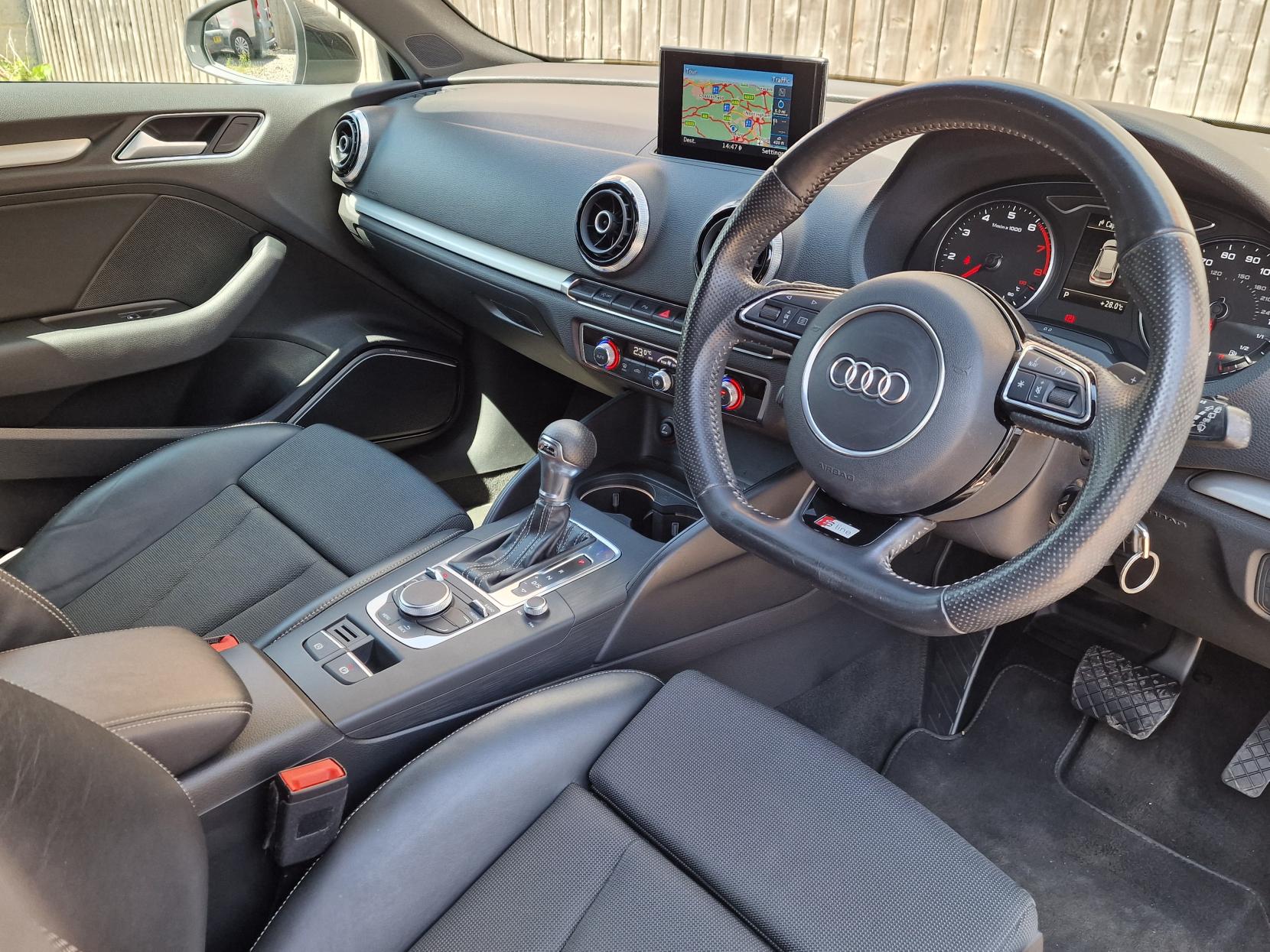 Audi A3 1.4 TFSI CoD S line Sportback 5dr Petrol S Tronic Euro 6 (s/s) (Nav) (150 ps)