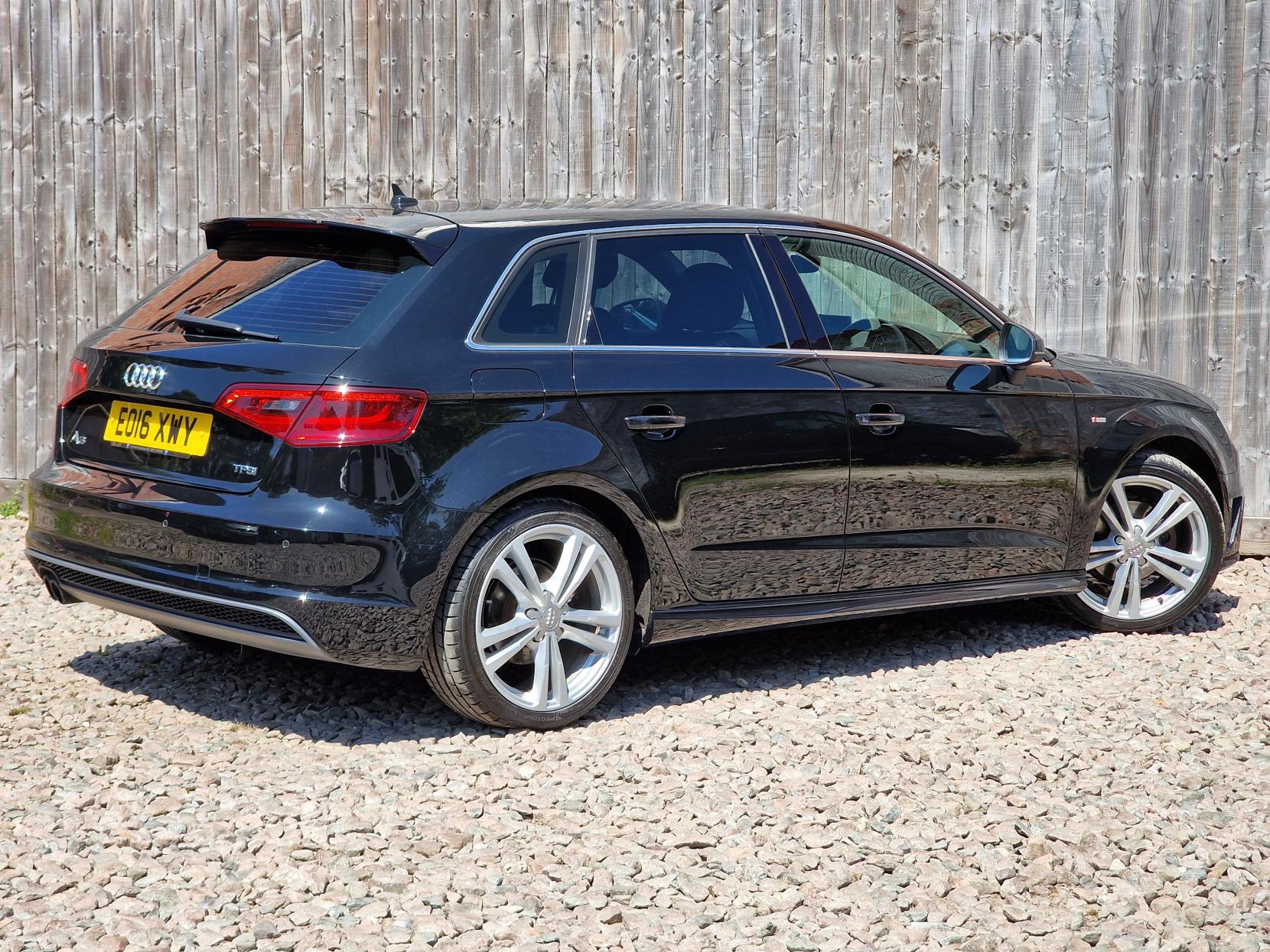 Audi A3 1.4 TFSI CoD S line Sportback 5dr Petrol S Tronic Euro 6 (s/s) (Nav) (150 ps)