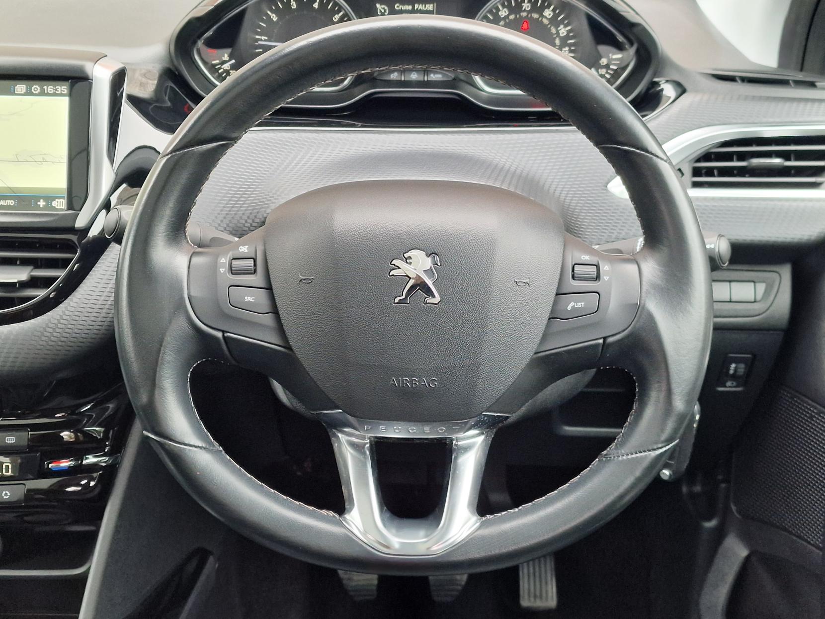 Peugeot 2008 1.2 PureTech Allure Premium SUV 5dr Petrol Manual Euro 6 (82 ps)