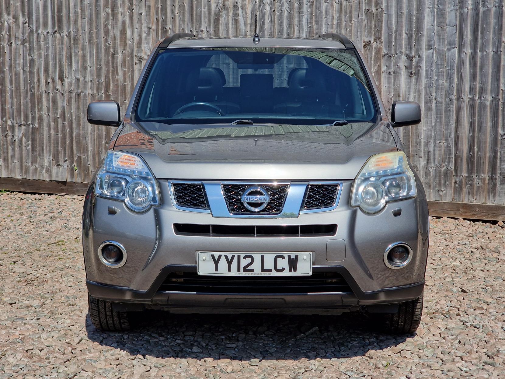 Nissan X-Trail 2.0 dCi Tekna SUV 5dr Diesel Manual 4WD Euro 5 (173 ps)