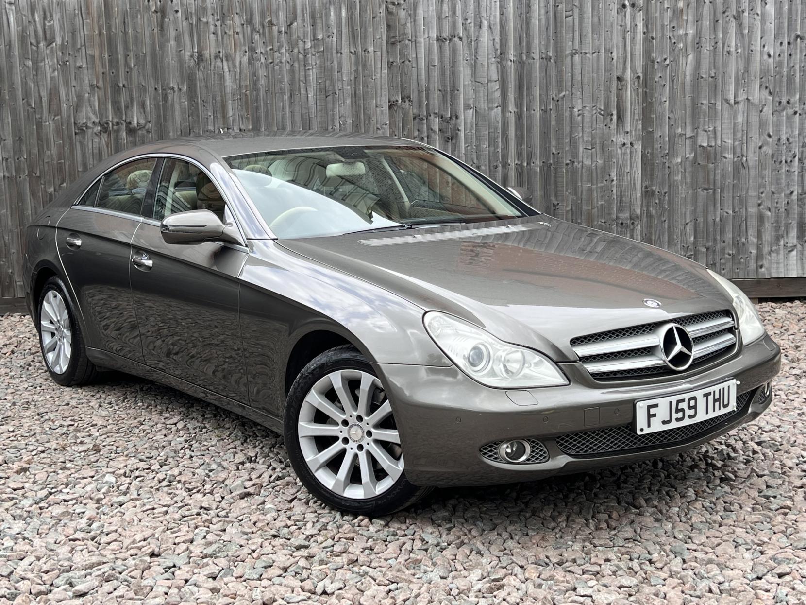 Mercedes-Benz CLS 3.0 CLS320 CDI Coupe 4dr Diesel 7G-Tronic (200 g/km, 221 bhp)